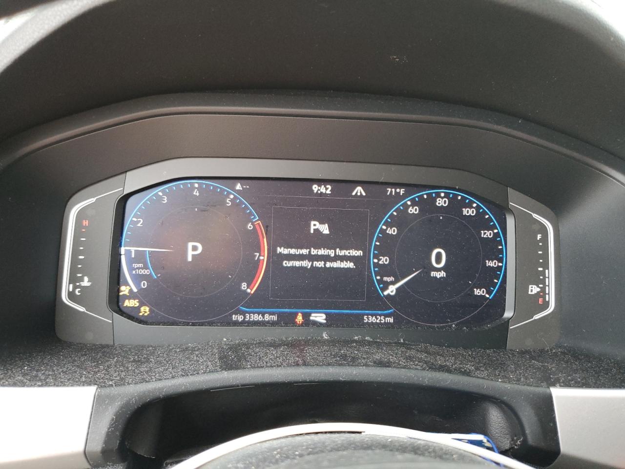 Volkswagen Atlas Sel Premium R-line Image 11