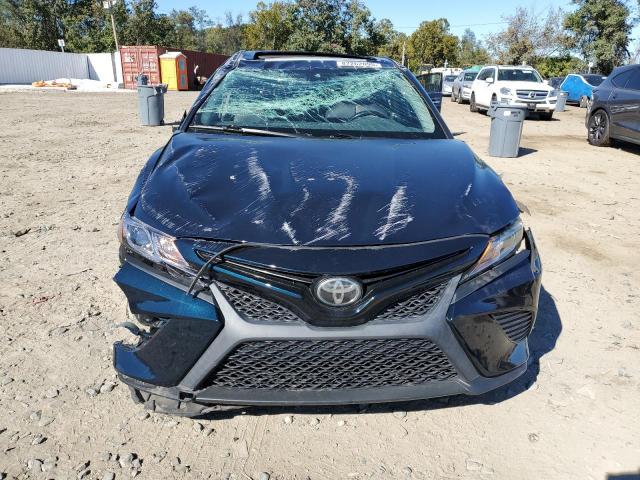 Toyota Camry L Image 4