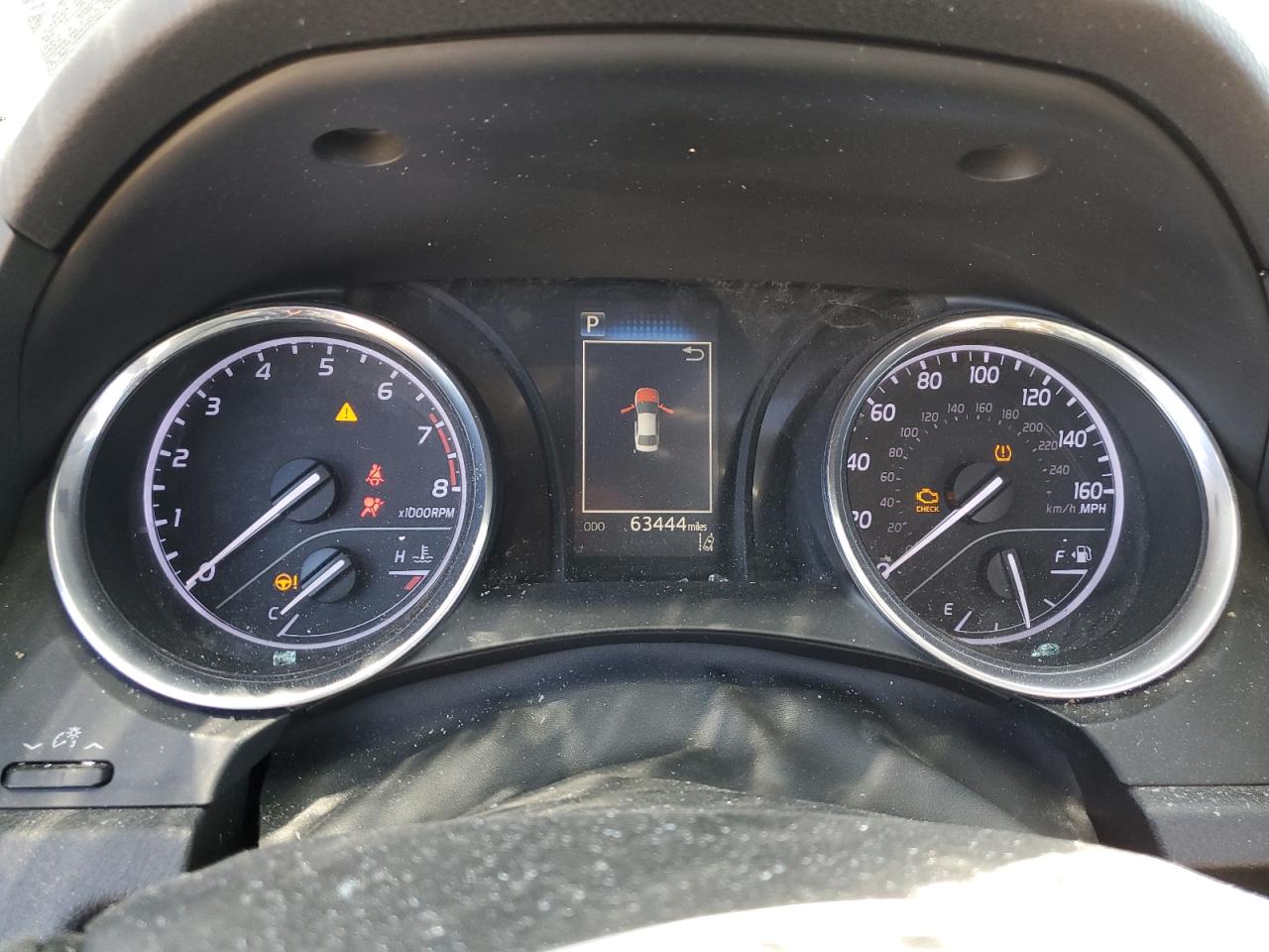 Toyota Camry L Image 9