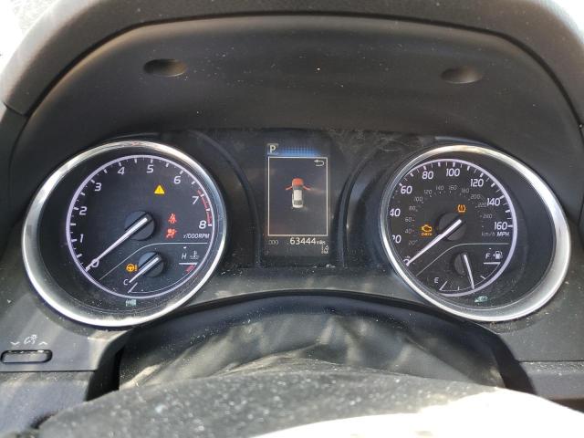 Toyota Camry L Image 9