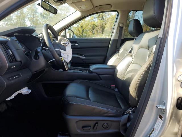 Nissan Pathfinder Sl Image 11