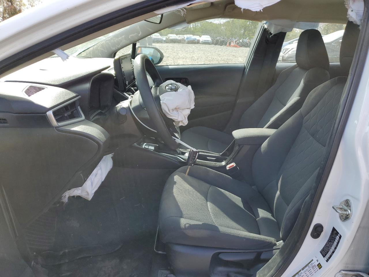 Toyota Corolla Le Image 4