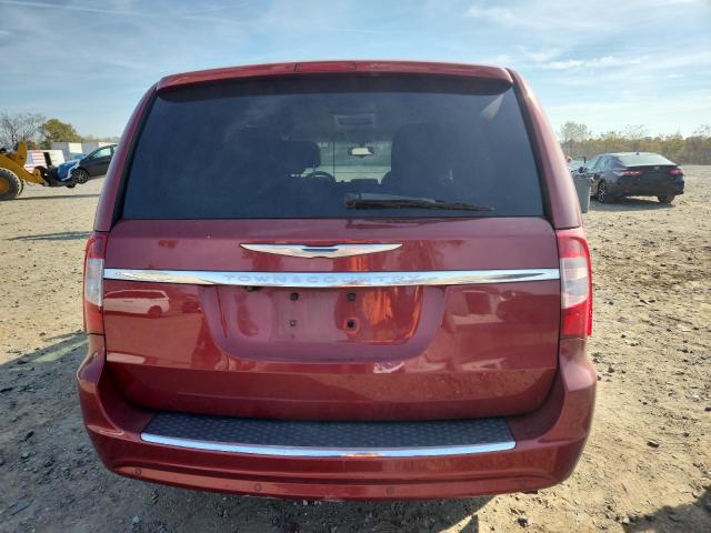 Chrysler Minivan Touring L Image 12