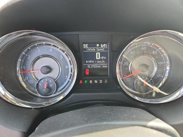 Chrysler Minivan Touring L Image 11