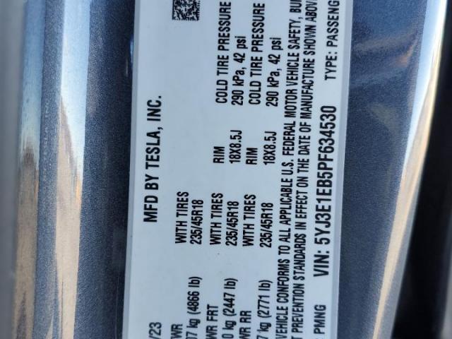 Tesla Model 3 Image 7