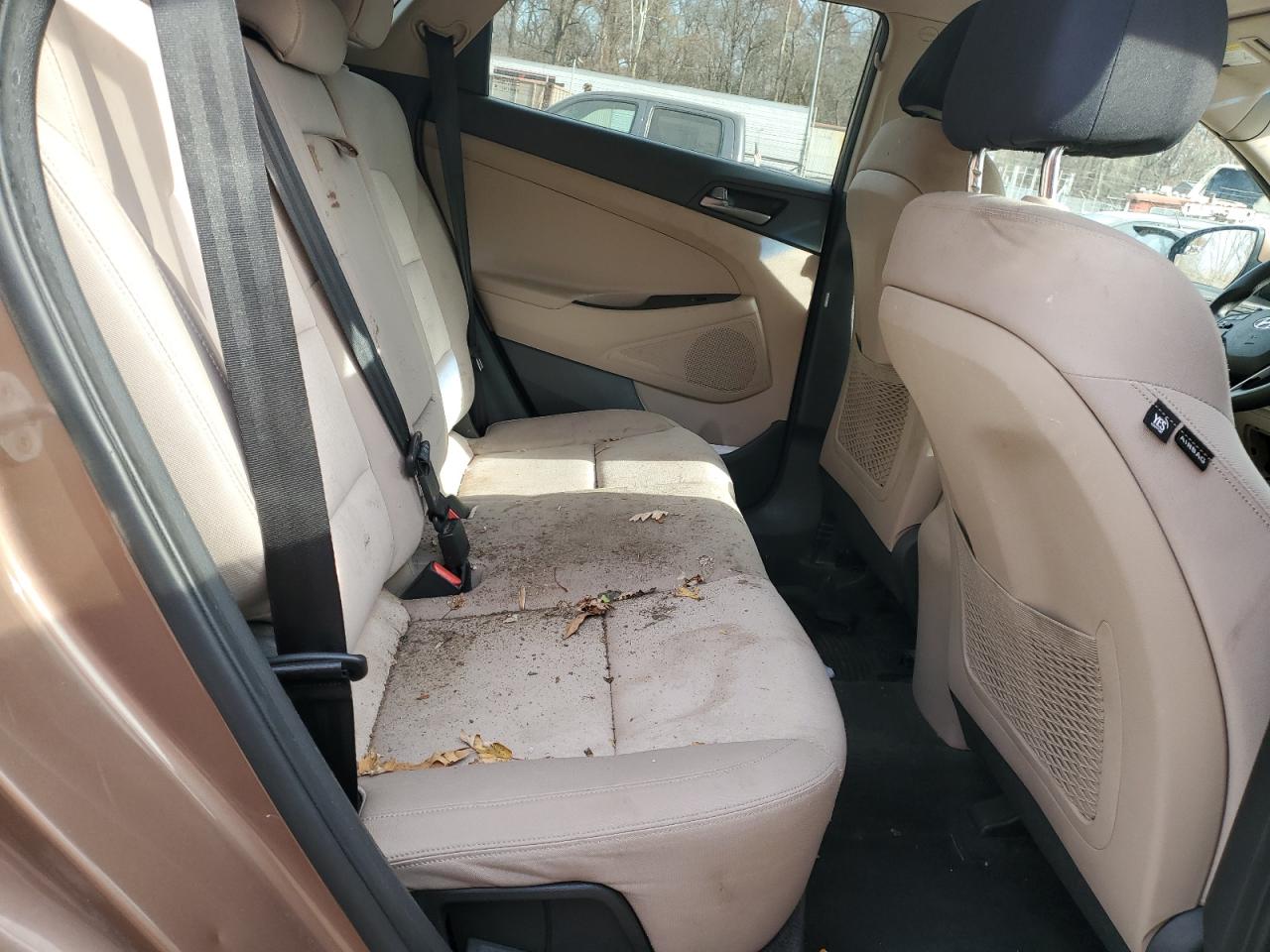 Hyundai TUCSON Limited Image 9