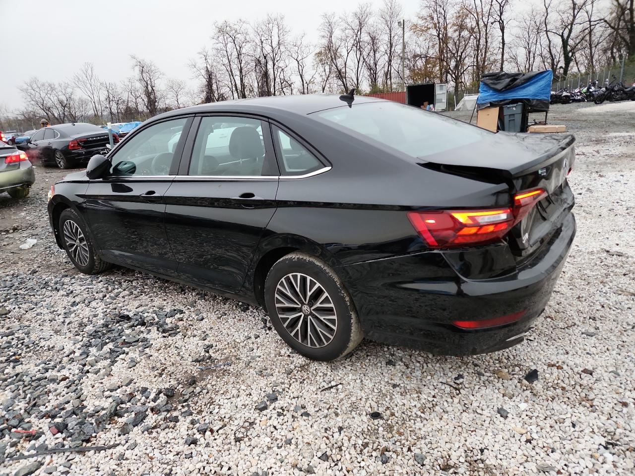 Volkswagen Jetta S Image 2