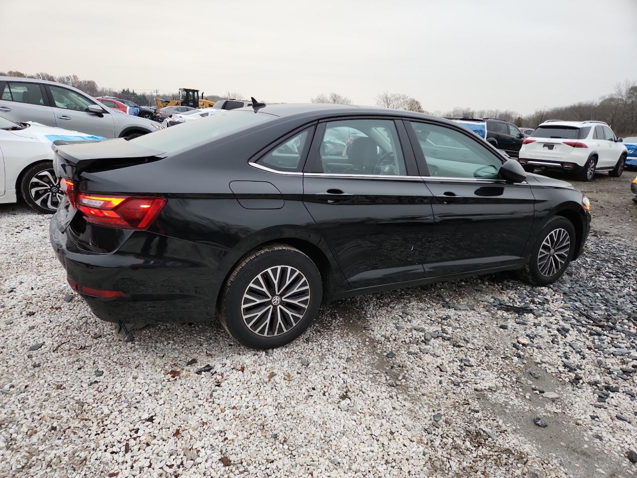 Volkswagen Jetta S Image 10