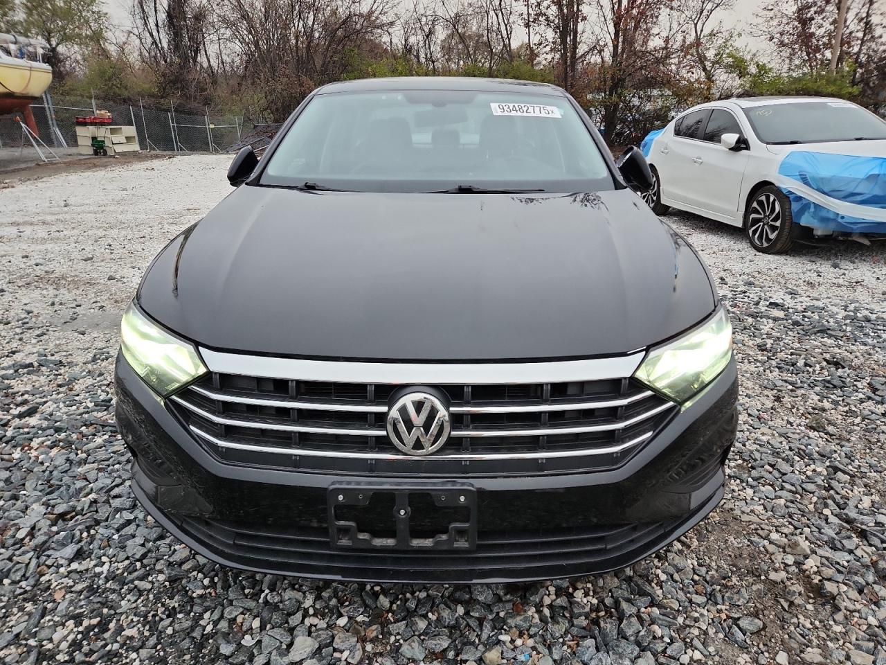 Volkswagen Jetta S Image 5