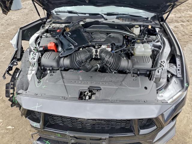 Ford Mustang Gt Image 3