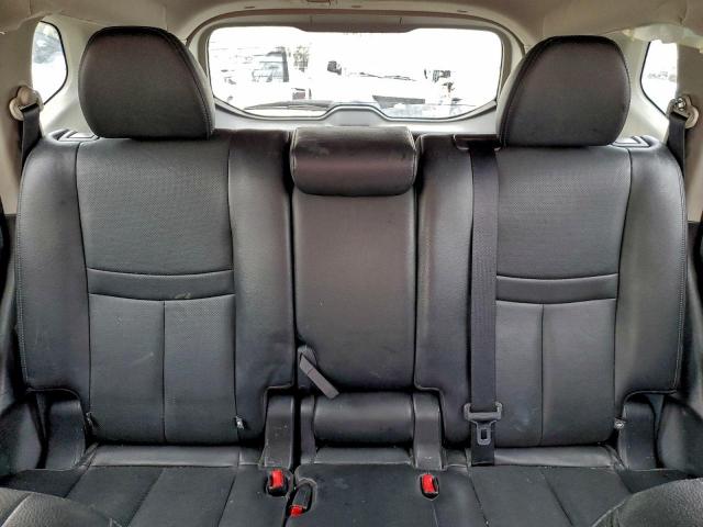 Nissan Rogue S Image 6