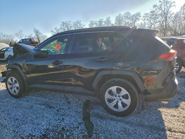 Toyota RAV4 Le Image 3