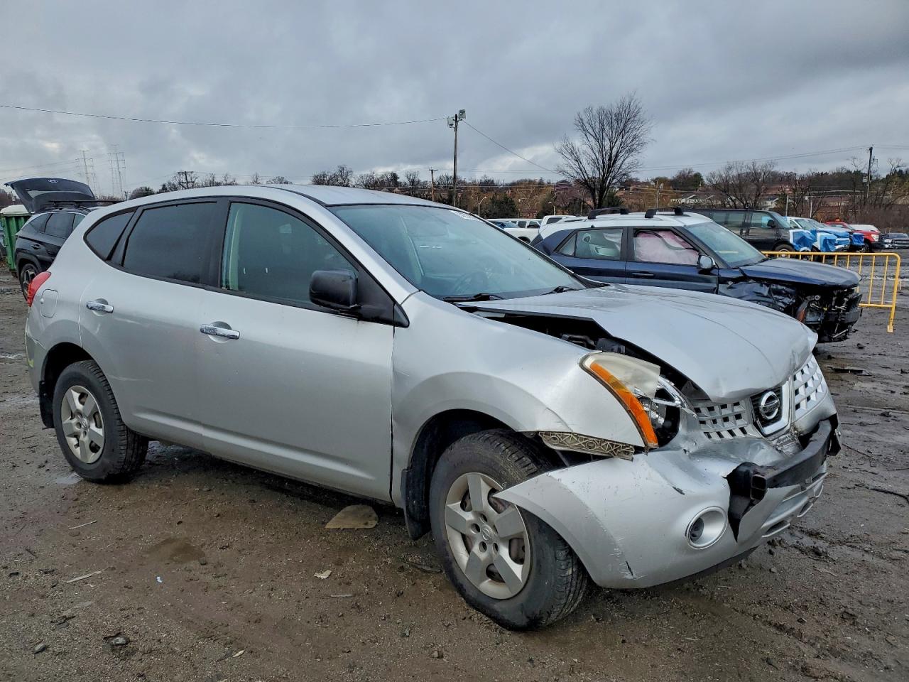 Nissan Rogue S Image 10