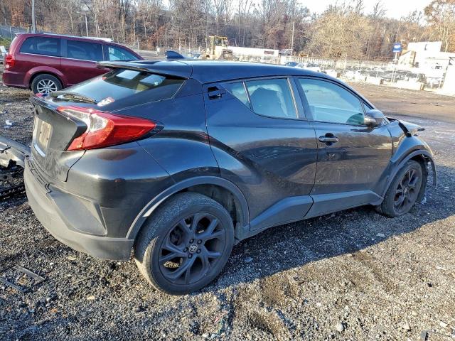 Toyota C-HR Xle Image 13