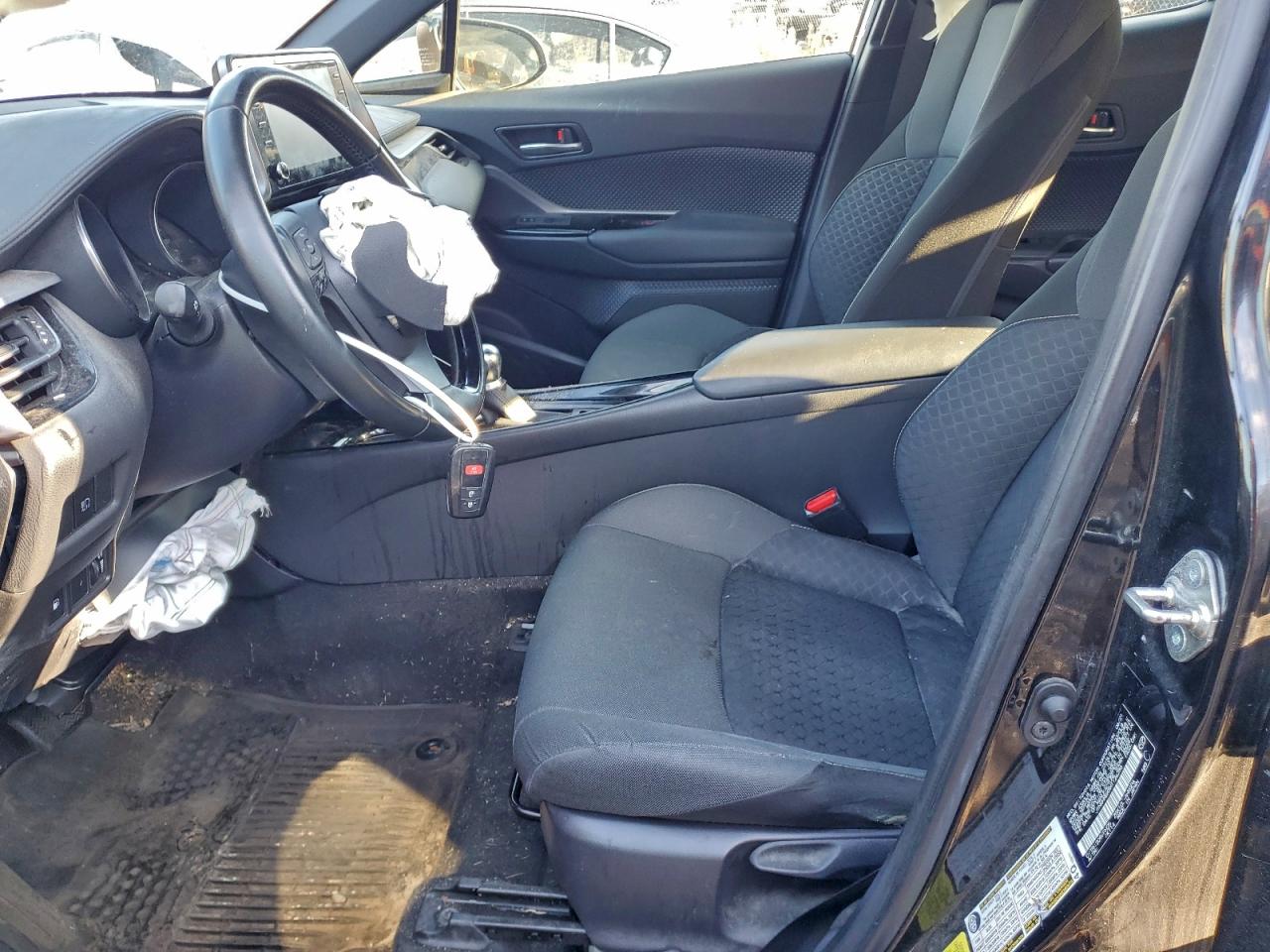 Toyota C-HR Xle Image 12