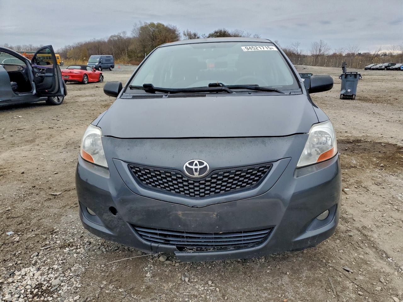 Toyota Yaris Image 4