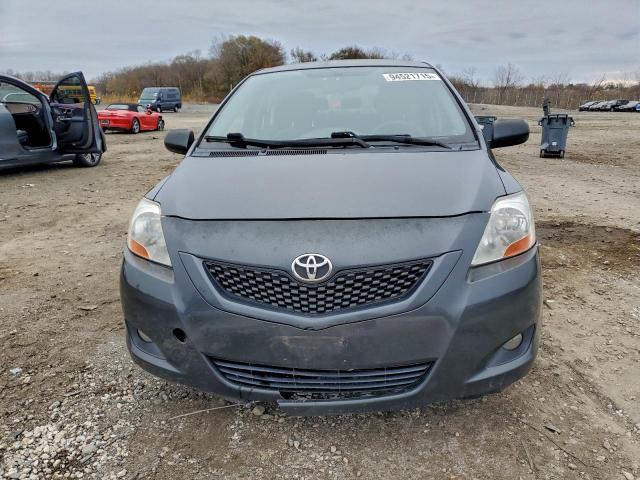 Toyota Yaris Image 4