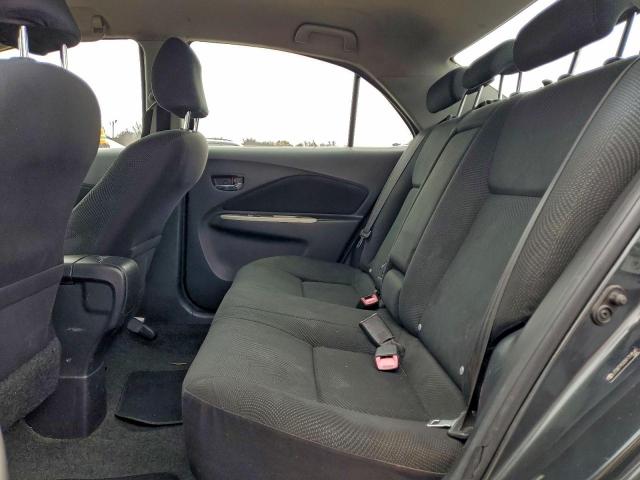 Toyota Yaris Image 5