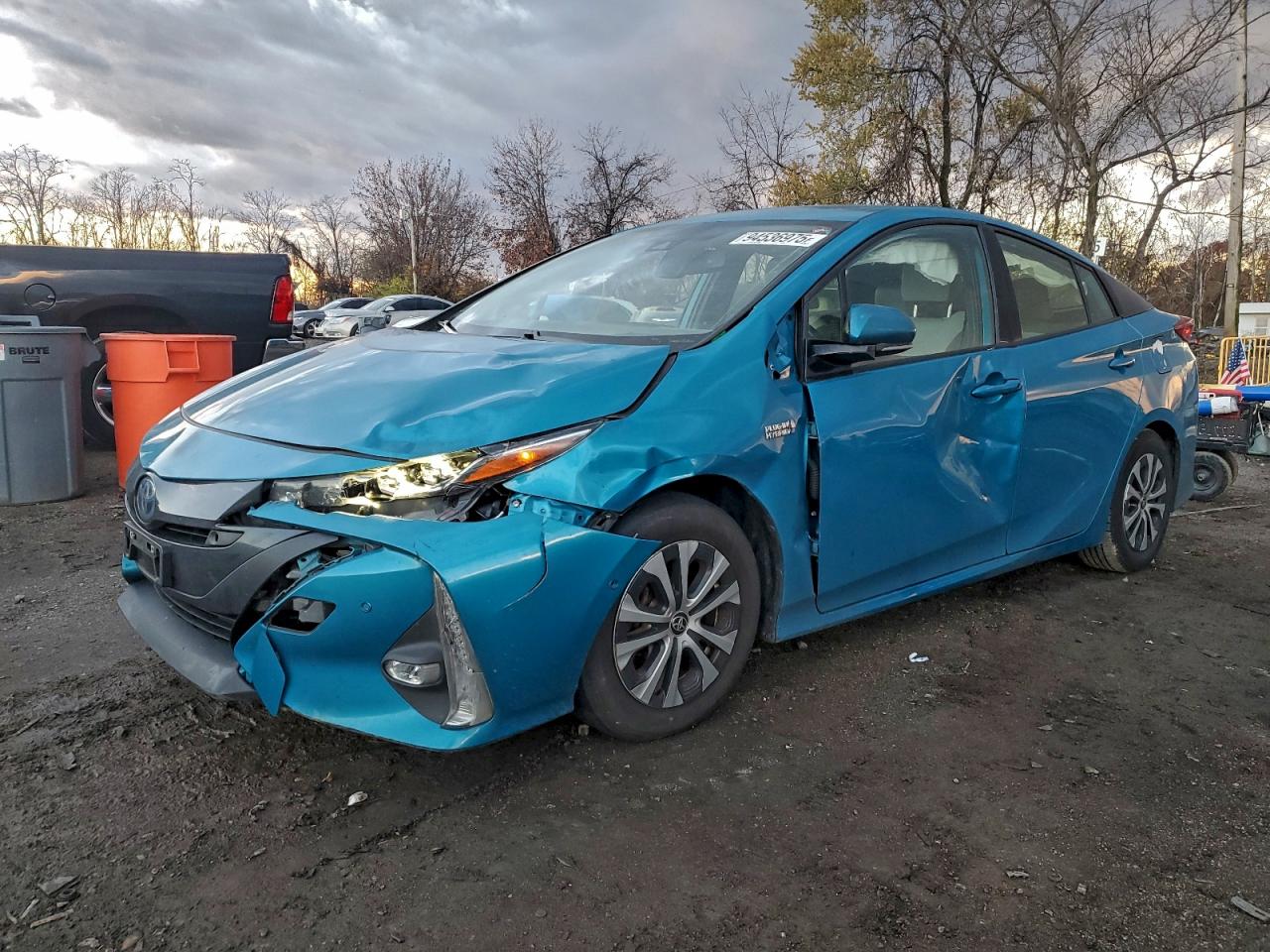 Toyota Prius Le Image 1