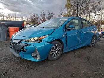  Salvage Toyota Prius