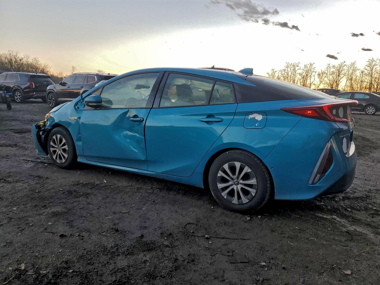 Toyota Prius Le Image 8
