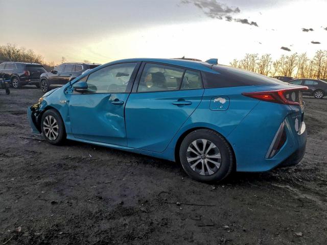 Toyota Prius Le Image 8