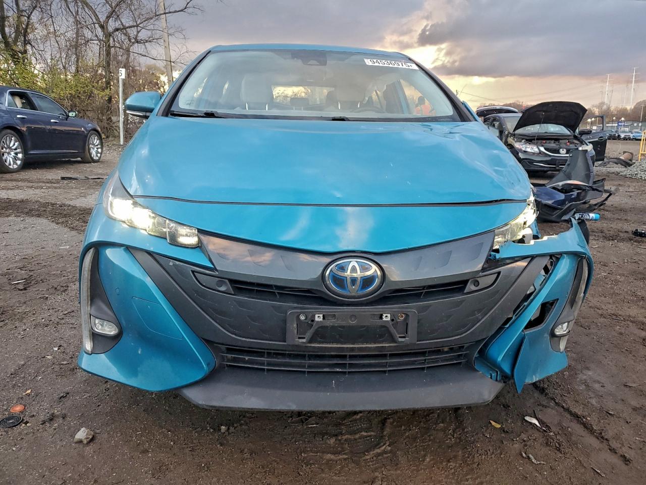 Toyota Prius Le Image 4