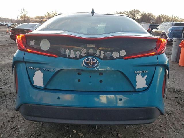 Toyota Prius Le Image 6