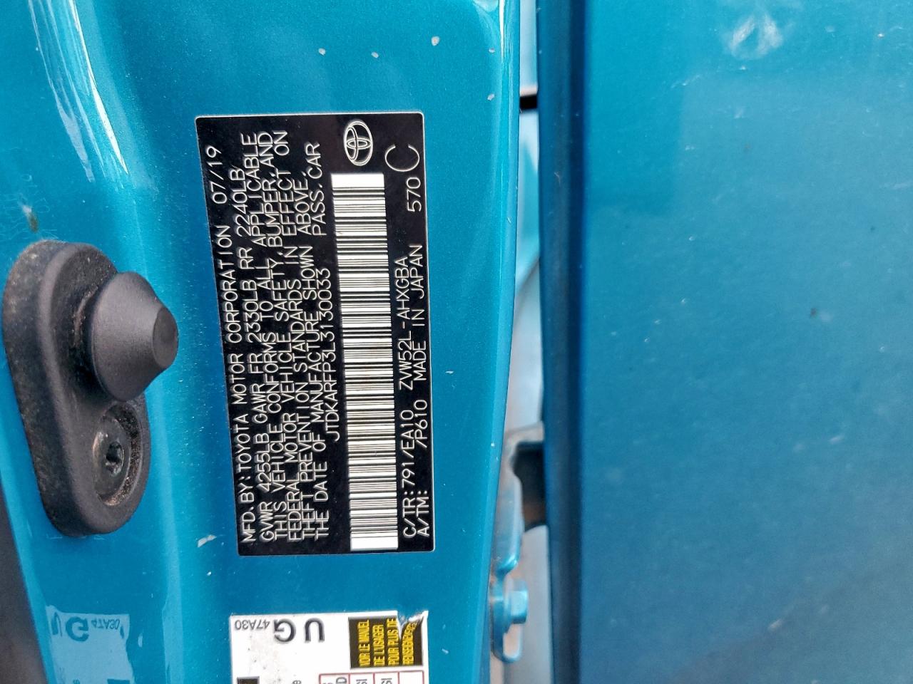 Toyota Prius Le Image 12