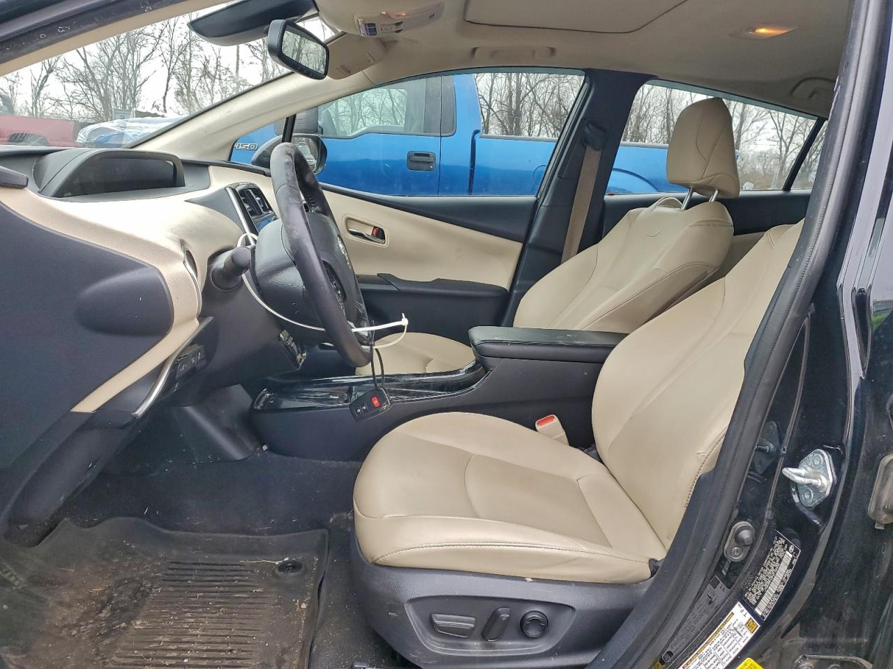 Toyota Prius Night Shade Image 5