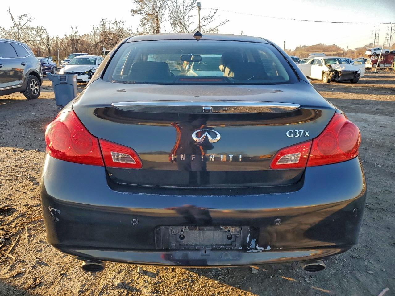 INFINITI G37 Image 7