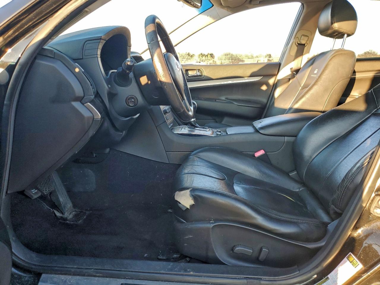 INFINITI G37 Image 6