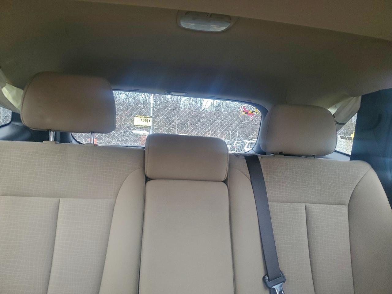 Hyundai SANTA FE Gls Image 13