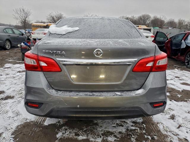 Nissan Sentra S Image 10