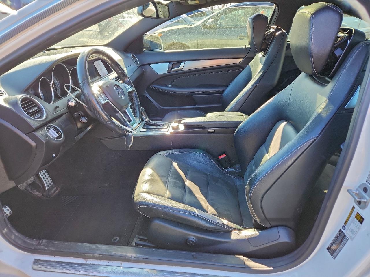 Mercedes-Benz C-Class 250 Image 10