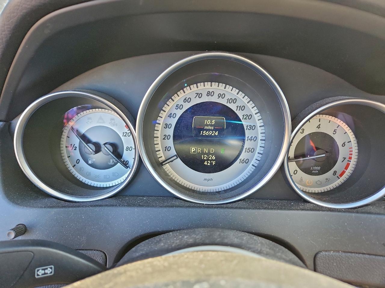 Mercedes-Benz C-Class 250 Image 6