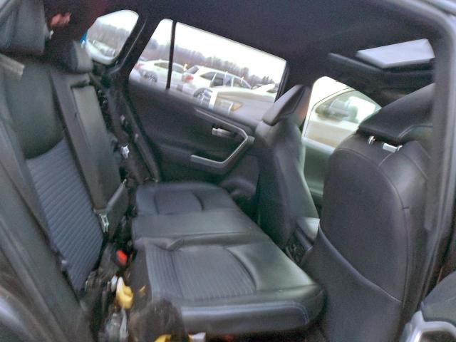 Toyota RAV4 Xse Image 5