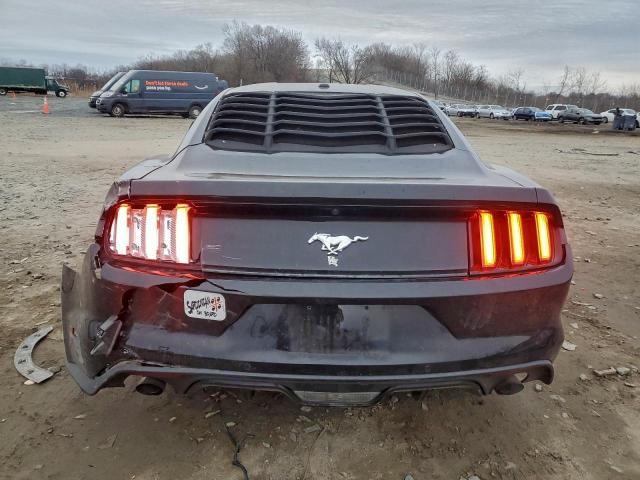 Ford Mustang Image 7