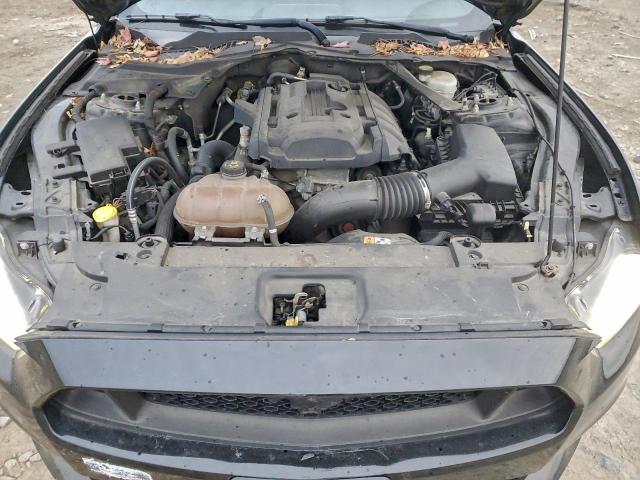 Ford Mustang Image 3