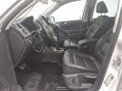 Volkswagen Tiguan S Image 6