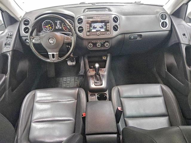 Volkswagen Tiguan S Image 2
