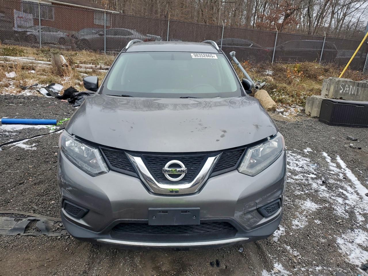 Nissan Rogue S Image 6