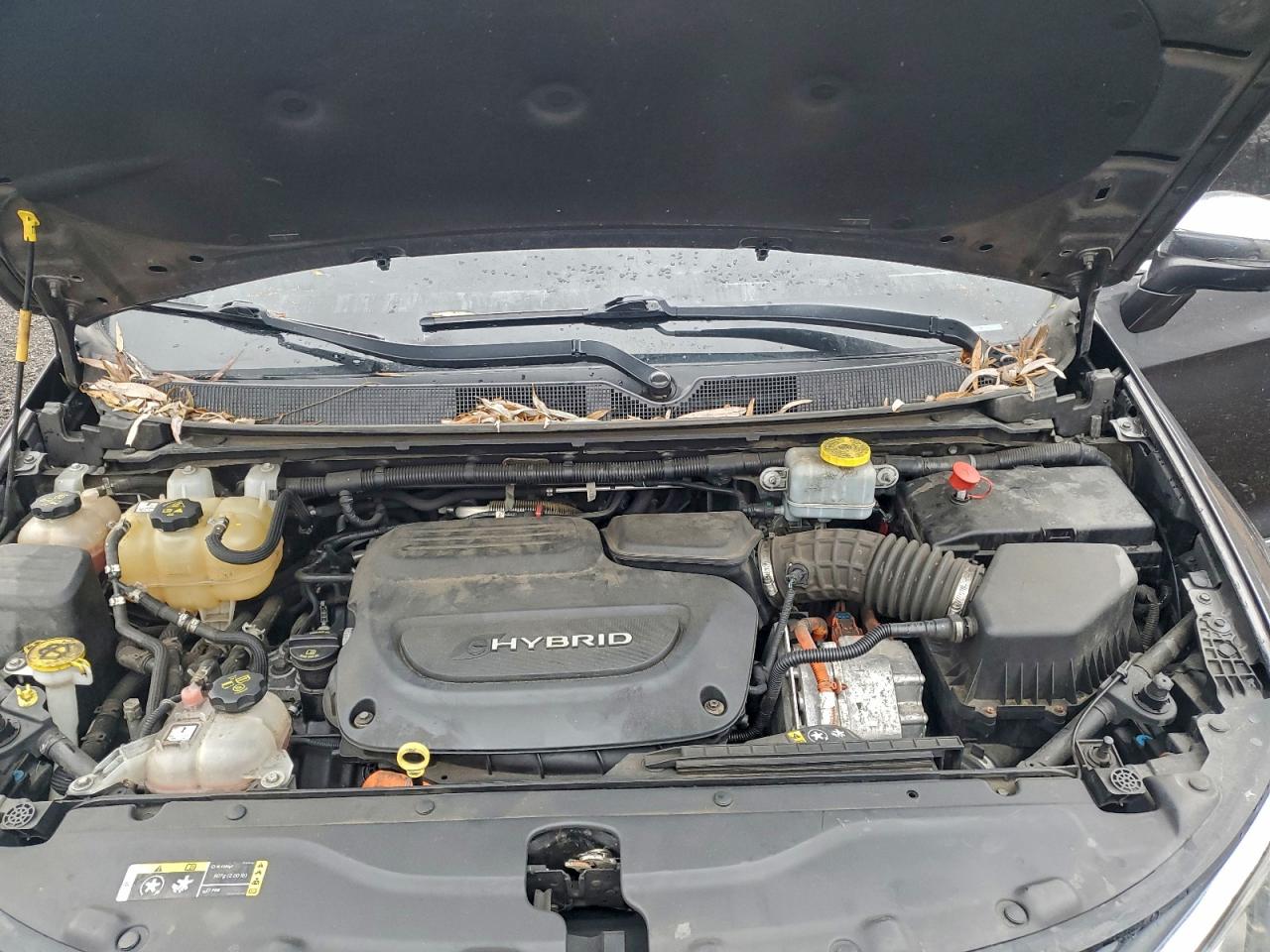 Chrysler Pacifica Hybrid Limited Image 12