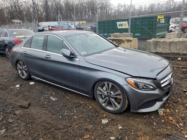 Mercedes-Benz C-Class 350e Image 9