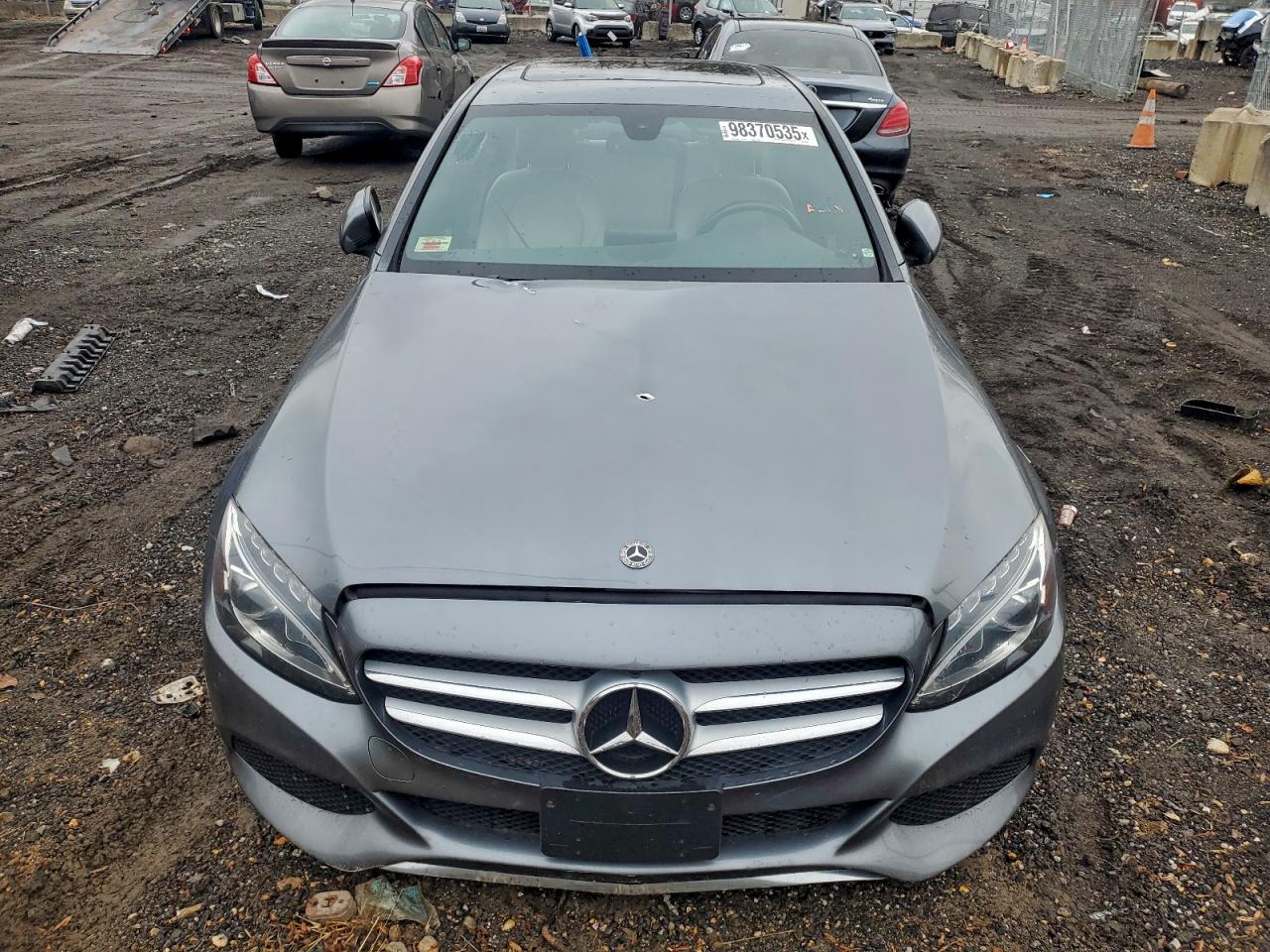 Mercedes-Benz C-Class 350e Image 5