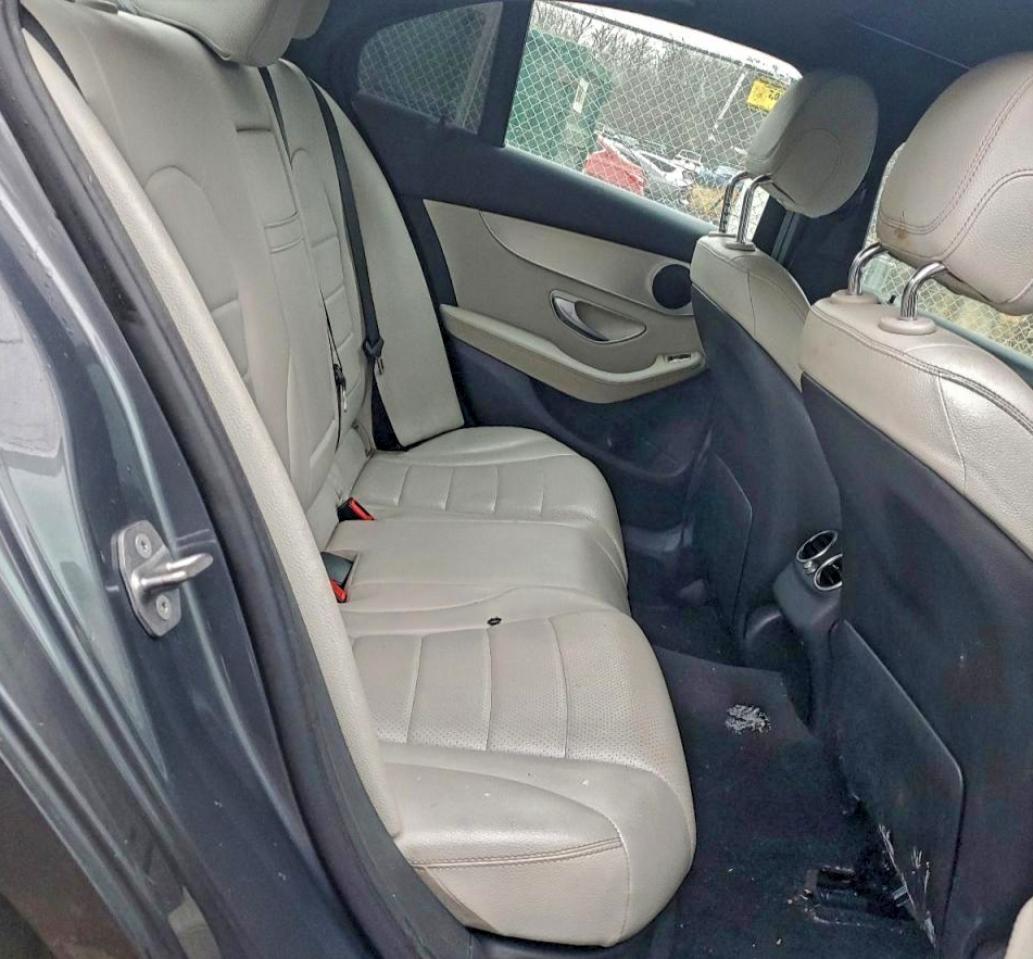 Mercedes-Benz C-Class 350e Image 6