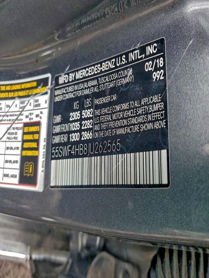 Mercedes-Benz C-Class 350e Image 4