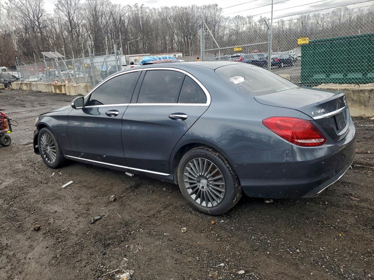 Mercedes-Benz C-Class 300 4matic Image 12