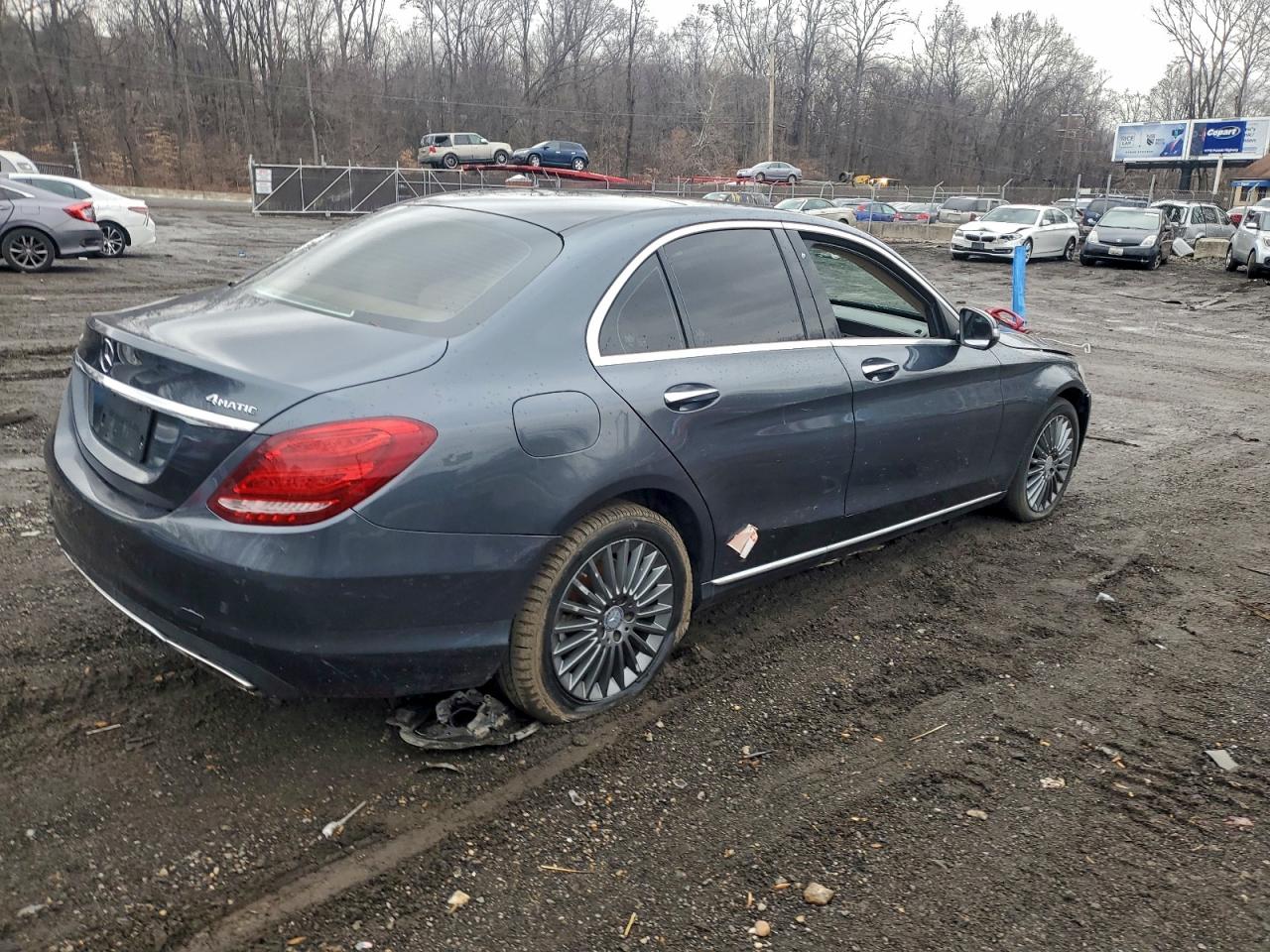 Mercedes-Benz C-Class 300 4matic Image 8