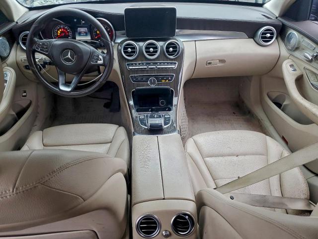 Mercedes-Benz C-Class 300 4matic Image 3